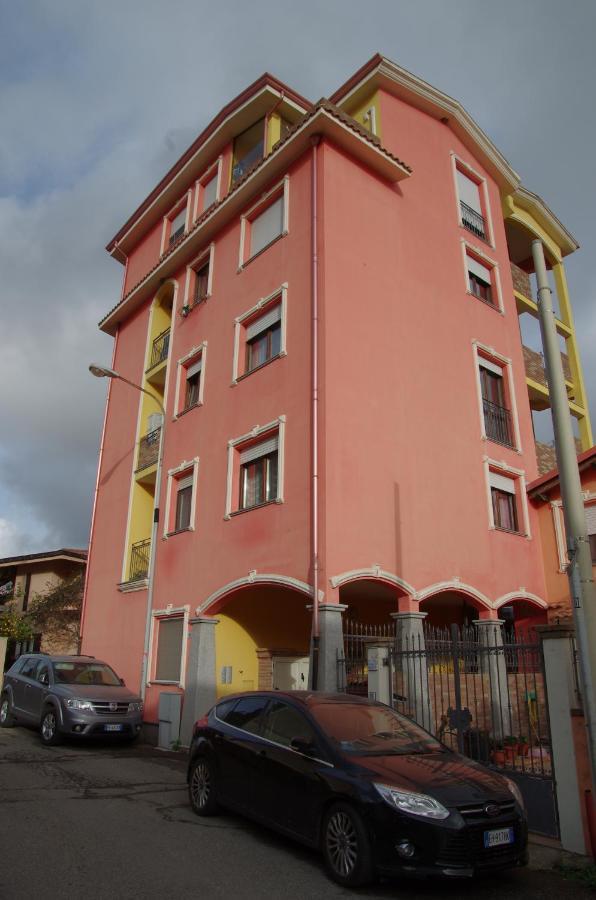 Pozzo Sella Aparthouse - Tramonto Sulla Miniera อีเกลเซียส ภายนอก รูปภาพ
